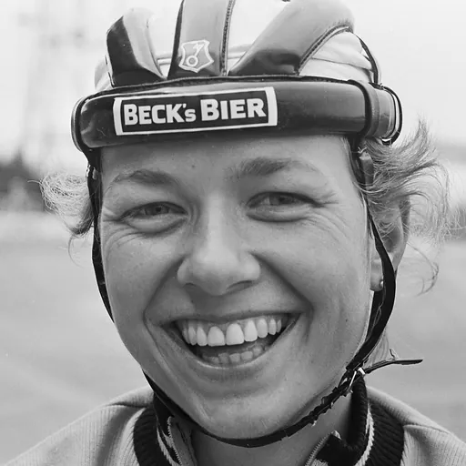 Portrait of Anne Riemersma