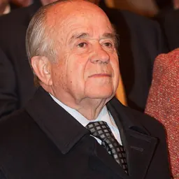 Portrait of Andrés Zaldívar