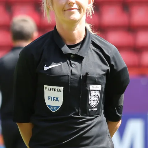 Portrait of Sarah Garratt