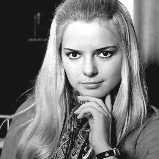 Portrait of France Gall