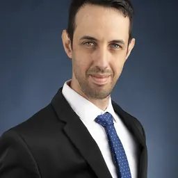 Portrait of Ariel Kallner