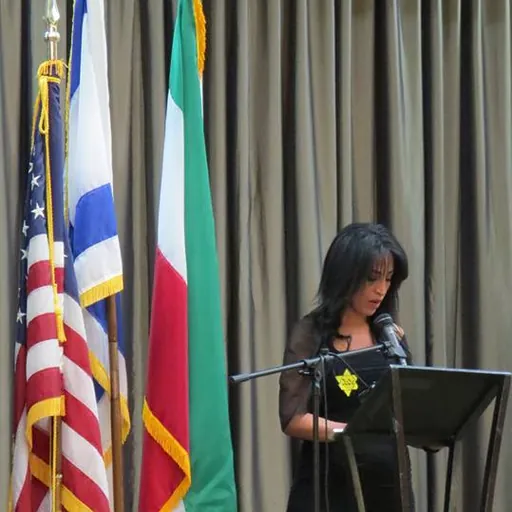 Portrait of Elham Yaghoubian