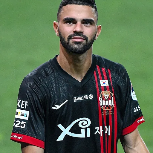 Portrait of Lucas Rodrigues