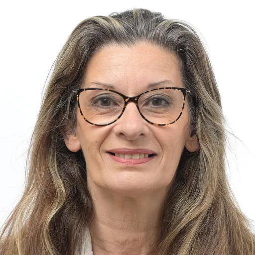 Portrait of Valérie Deloge