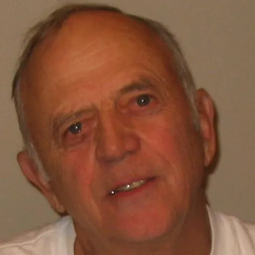 Portrait of Nate Dickinson