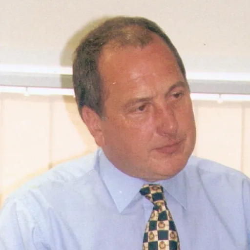 Portrait of Ron Davies