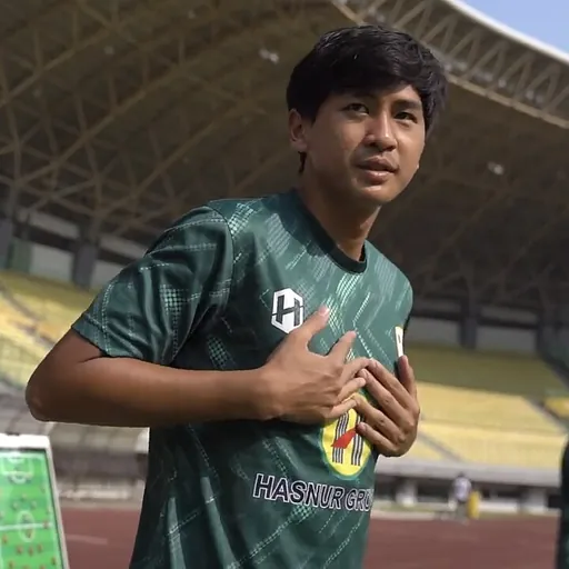 Portrait of Muhamad Firly