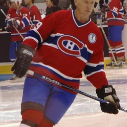 Portrait of Larry Robinson