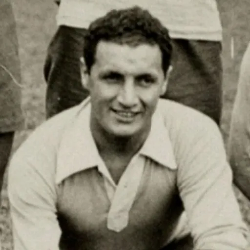 Portrait of Héctor Castro