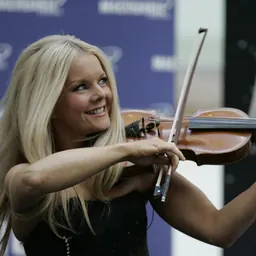 Portrait of Máiréad Nesbitt