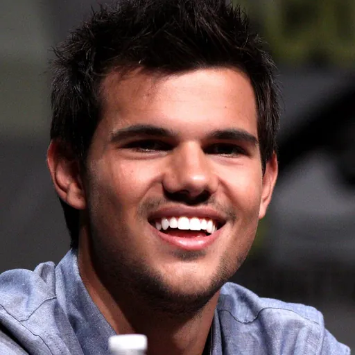 Portrait of Taylor Lautner
