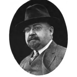 Portrait of Lloyd Lonergan