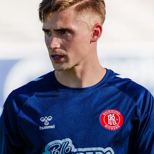 Portrait of Tarik Pannholzer