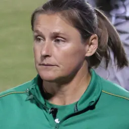 Portrait of Dawn Greathouse