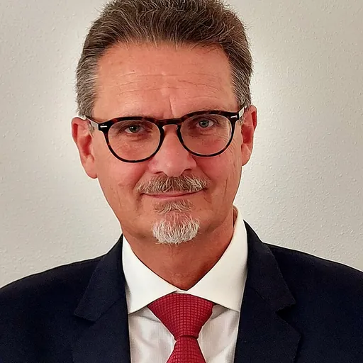 Portrait of Carool Kersten