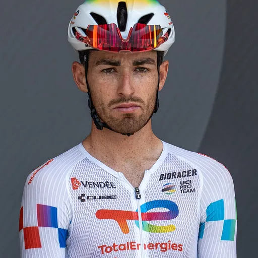 Portrait of Jordan Jegat