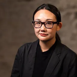 Portrait of Yuqi Kang