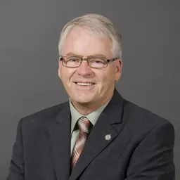 Portrait of Bruce Hyer