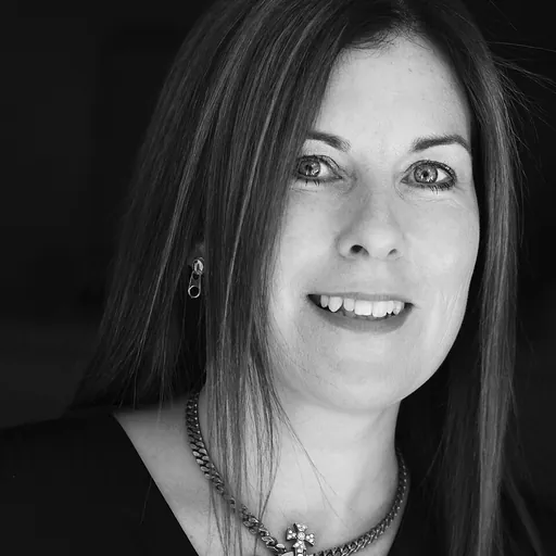 Portrait of Emer Martin