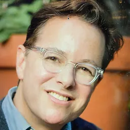 Portrait of Gordon Greenberg