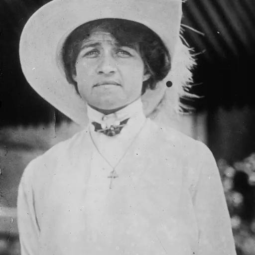 Portrait of May Sutton
