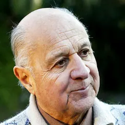 Portrait of Luis Pareto González