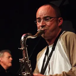 Portrait of Julian Argüelles