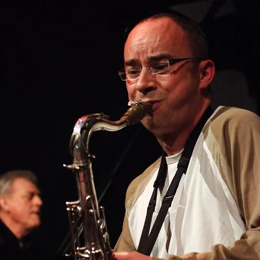 Portrait of Julian Argüelles