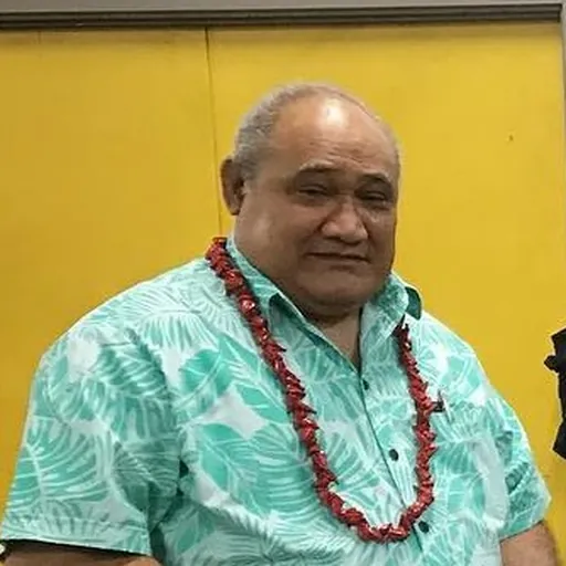 Portrait of Tialavea Tionisio Hunt