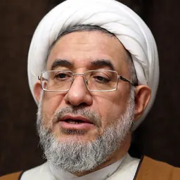 Portrait of Mohsen Araki
