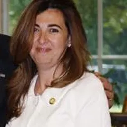 Portrait of Houda Nonoo