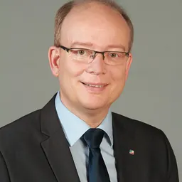 Portrait of André Kuper
