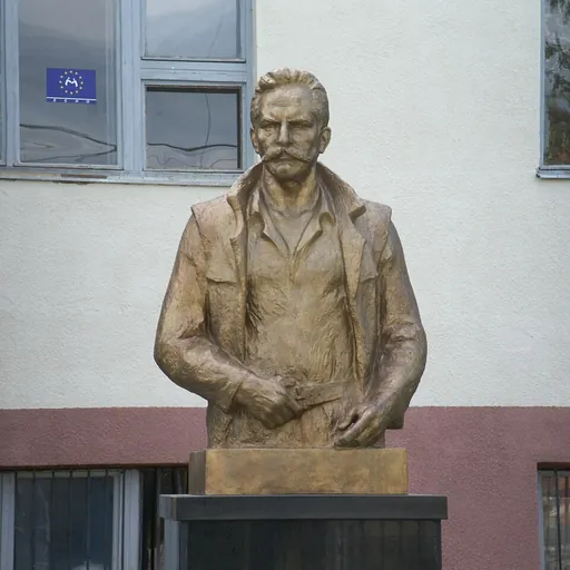 Portrait of Hamëz Jashari