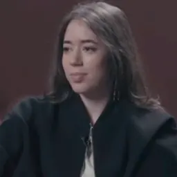 Portrait of Lola Tórtola