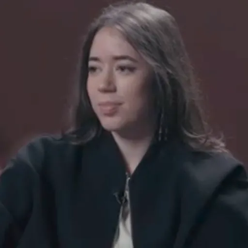 Portrait of Lola Tórtola