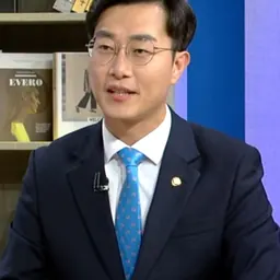 Portrait of Jang Kyung-tae