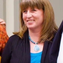 Portrait of Monica Lindeen