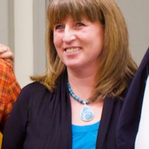 Portrait of Monica Lindeen