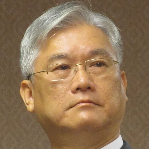 Portrait of Andrew Hsia