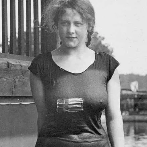 Portrait of Vera Thulin