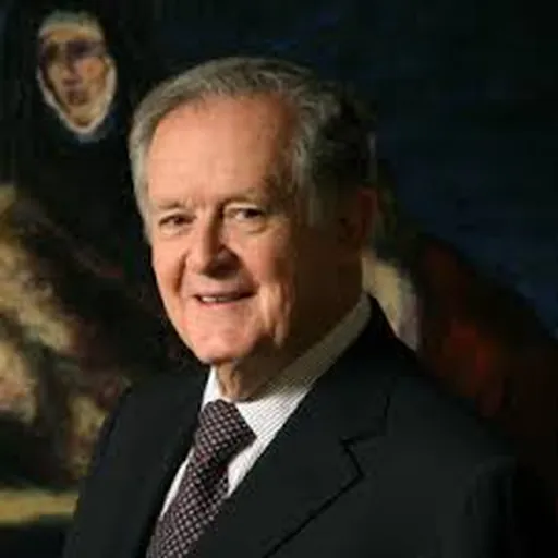 Portrait of Luis Carlos Sarmiento