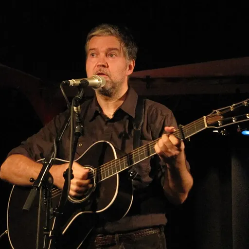 Portrait of Lloyd Cole
