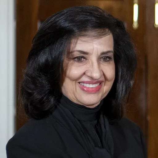 Portrait of Claudia Blum