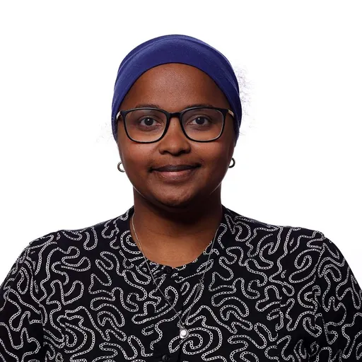 Portrait of Safa Elhassan