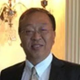 Portrait of Maochun Yu