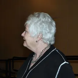 Portrait of Mary Beth Cahill
