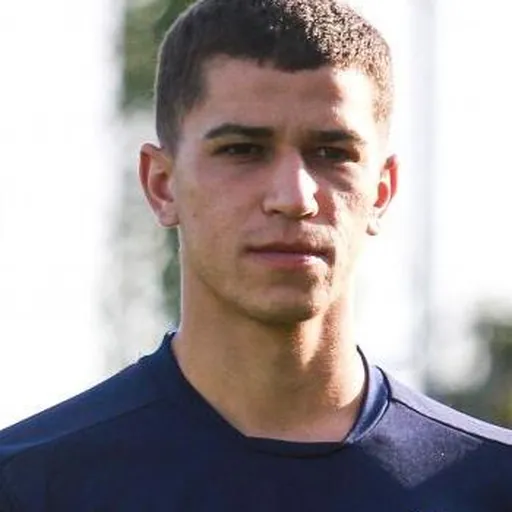 Portrait of Vitor Bueno
