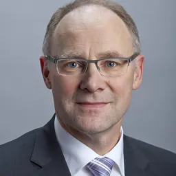 Portrait of Hansjörg Knecht
