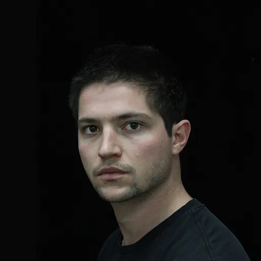 Portrait of Thomas McDonell