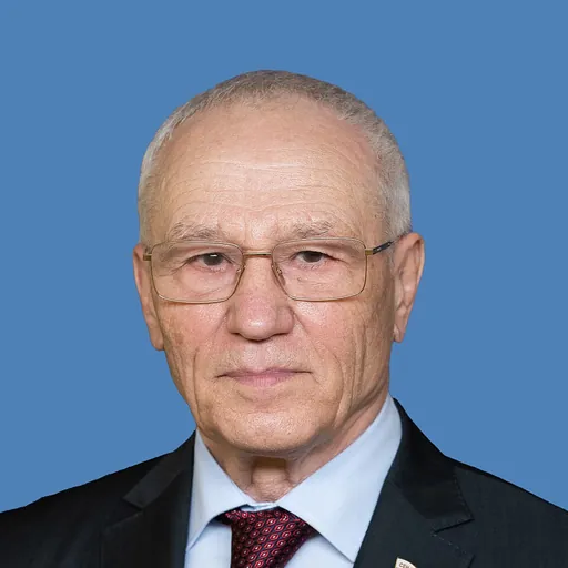Portrait of Gregory Rapota